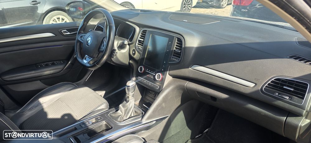 Renault Mégane 1.5 dCi GT Line SS — fotografia 7