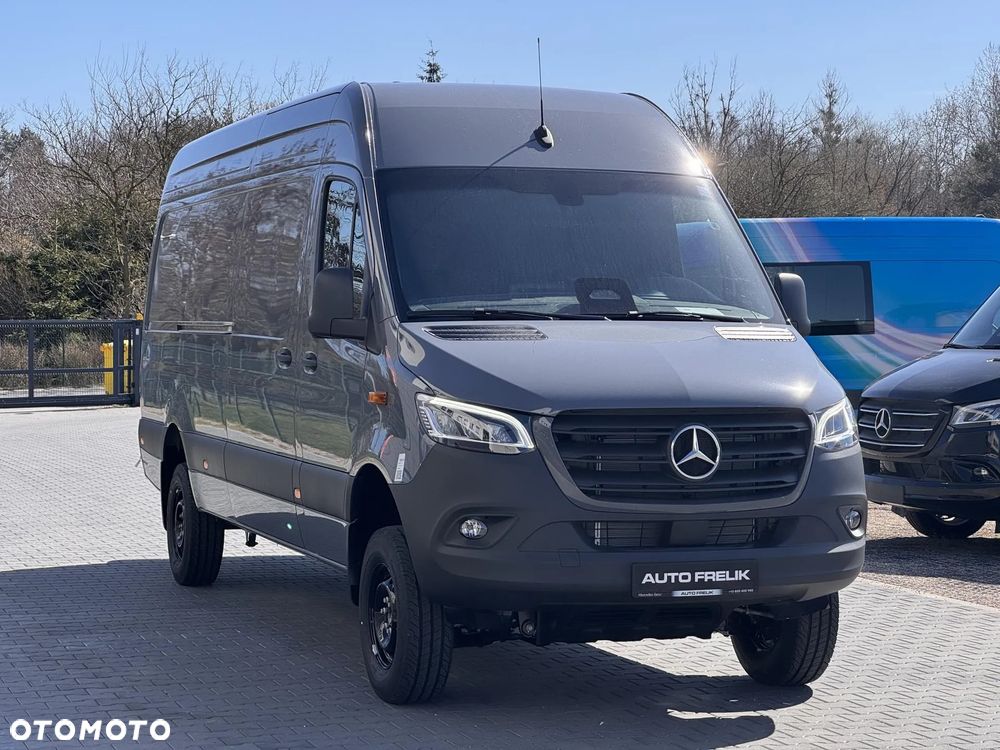 Mercedes-Benz Sprinter - 2