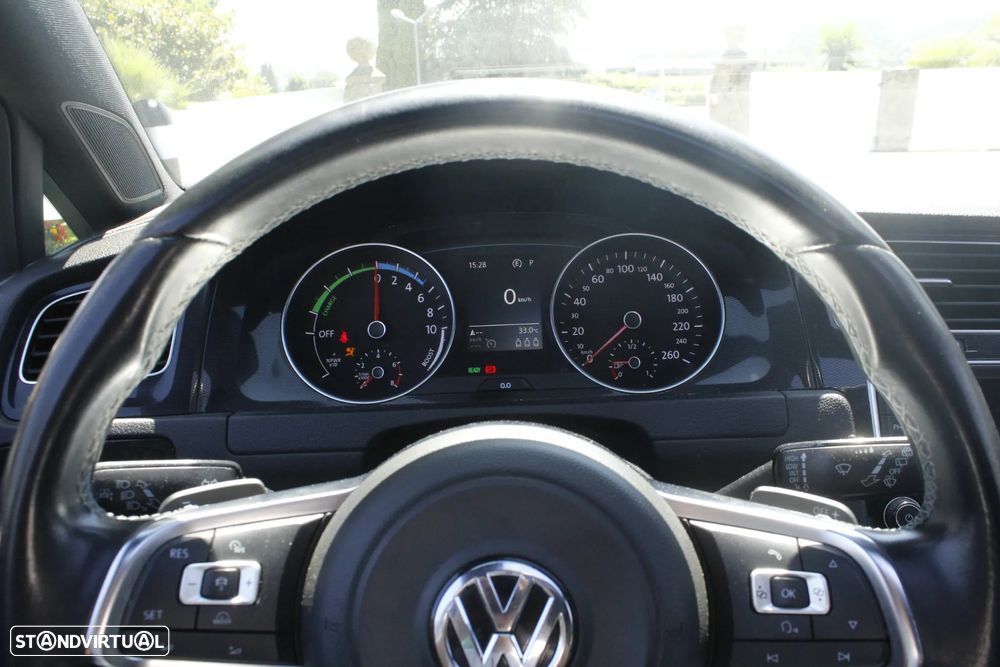 VW Golf 1.4 GTE Plug-in - 15