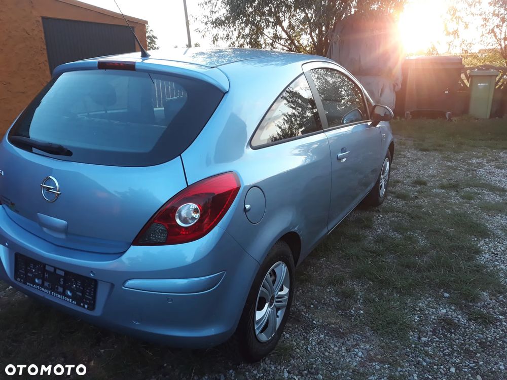 Opel Corsa 1.4 16V Limited Edition - 13