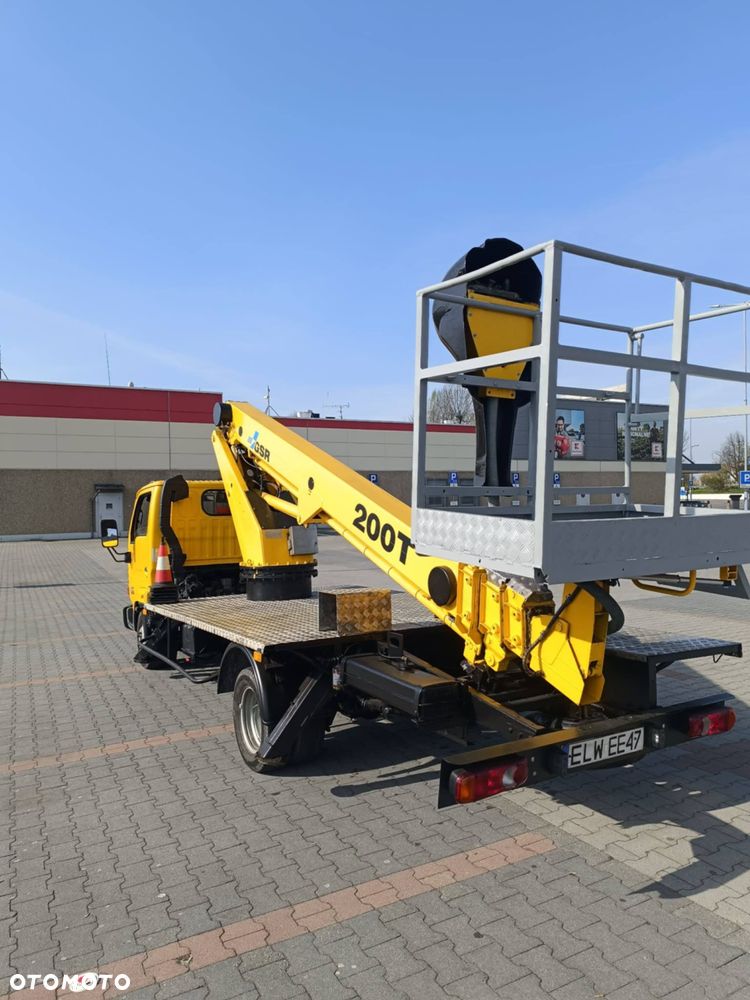 Nissan Cabstar - 3