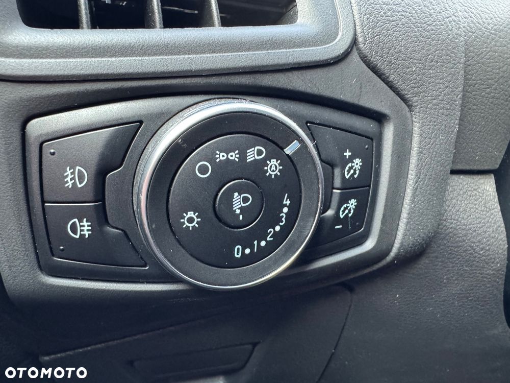 Ford Focus 1.5 TDCi ST-Line - 15