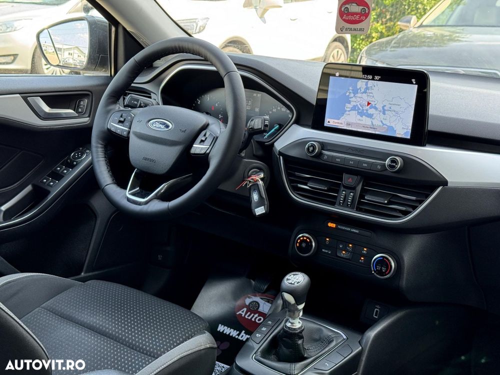 FORD Focus 2019 — imagine 7