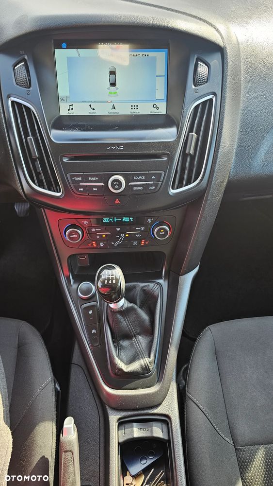 Ford Focus 1.5 EcoBoost Active - 12
