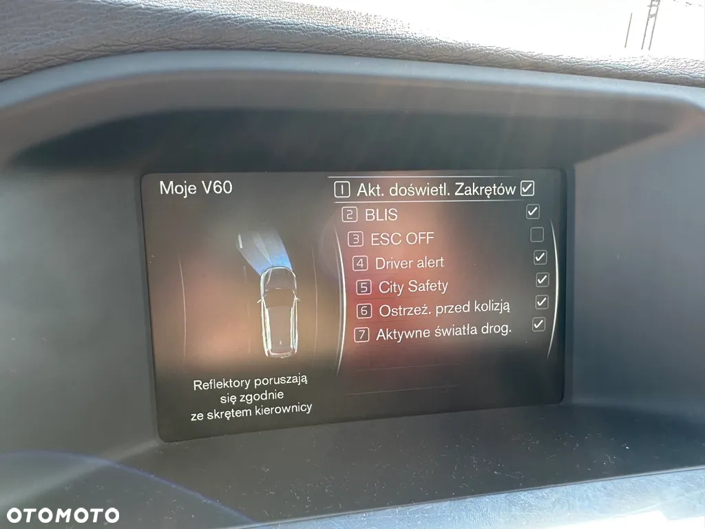 Volvo V60 D5 AWD Summum - 16
