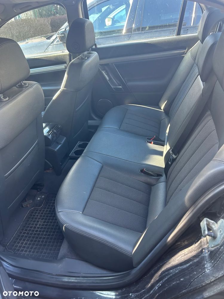 Opel Vectra - 8