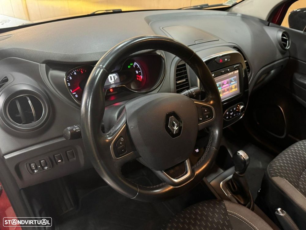 Renault Captur 1.5 dCi Exclusive EDC - 11