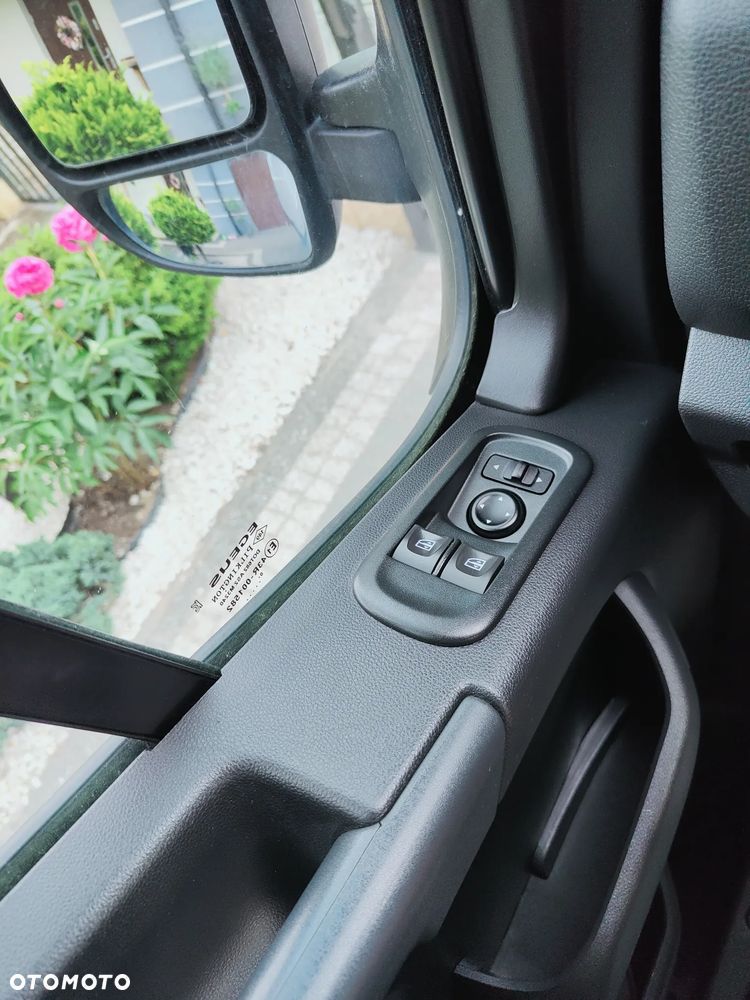 Renault Master - 11