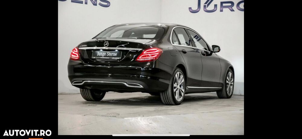 Mercedes-Benz C 220 d 4MATIC Aut. - 11