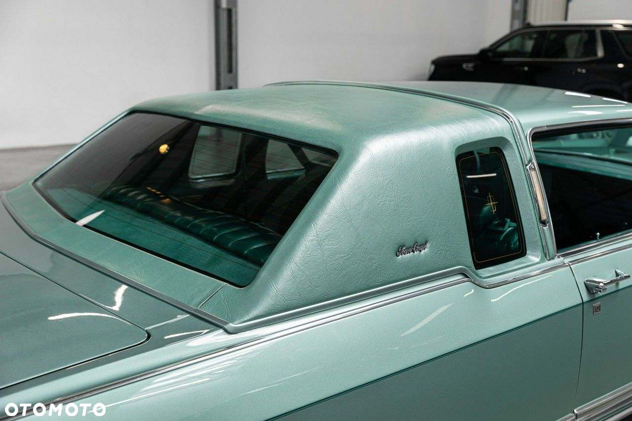 Lincoln Continental - 19