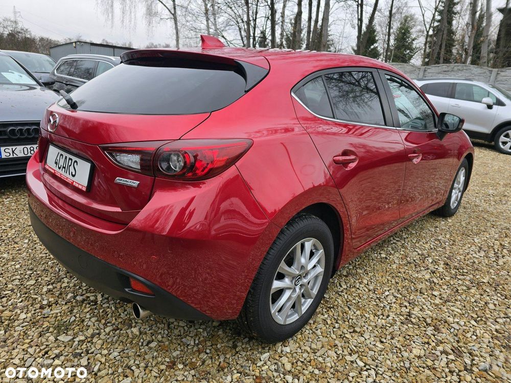 Mazda 3 - 5