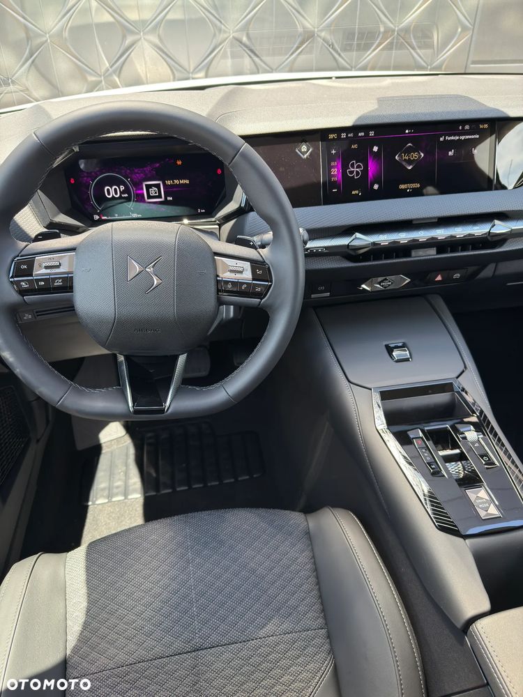 DS Automobiles N°4 1.2 mHEV Pallas eDCS6 - 14