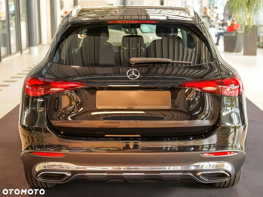 Mercedes-Benz GLC 200 4-Matic - 4