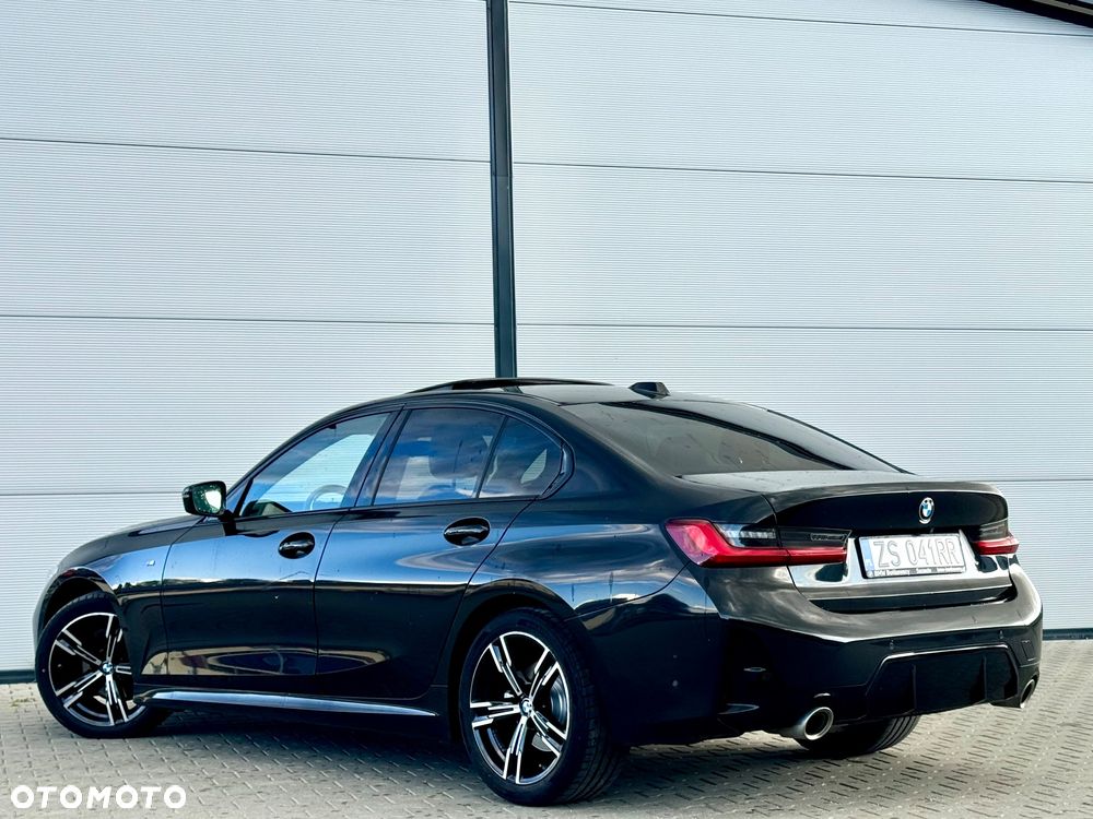 BMW Seria 3 320i M Sport - 8