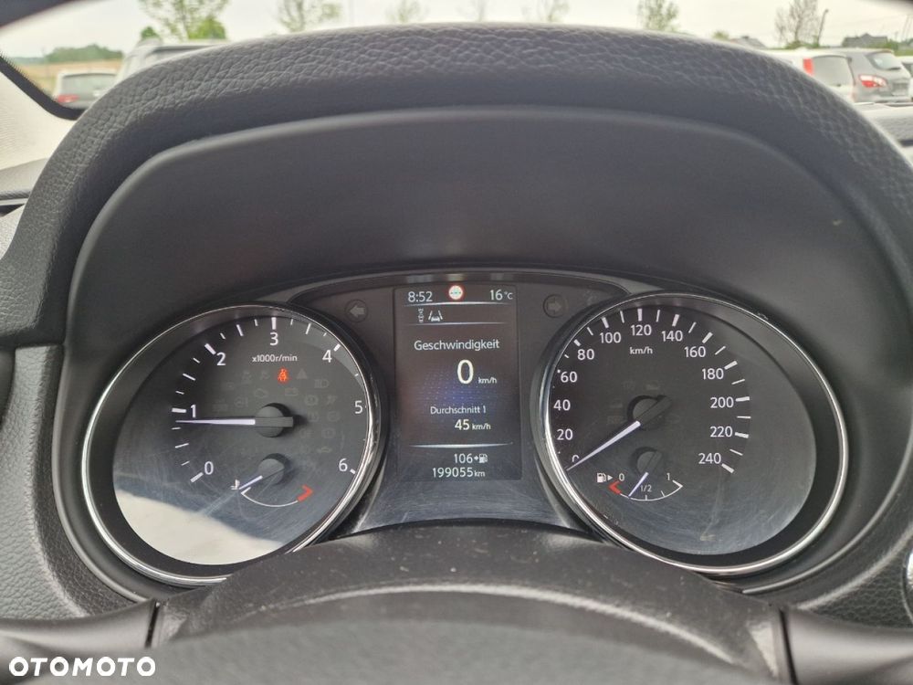 Nissan Qashqai 1.5 dCi Tekna - 13