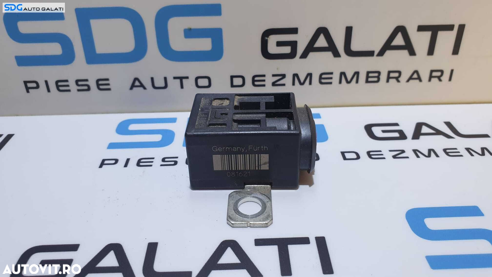 Capsa Pirotehnica Protectie Borna Plus Releu Acumulator Baterie Volkswagen Golf 5 2004 - 2008 Cod 4F0915519 - 3
