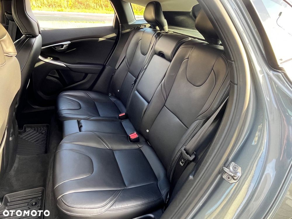 Volvo V40 T3 Drive-E Inscription - 12