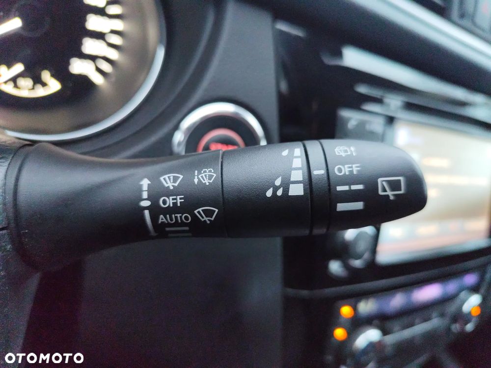 Nissan Qashqai 1.2 DIG-T Tekna EU6 - 22