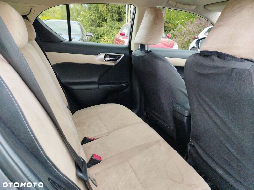 Lexus CT 200h Elegance - 10
