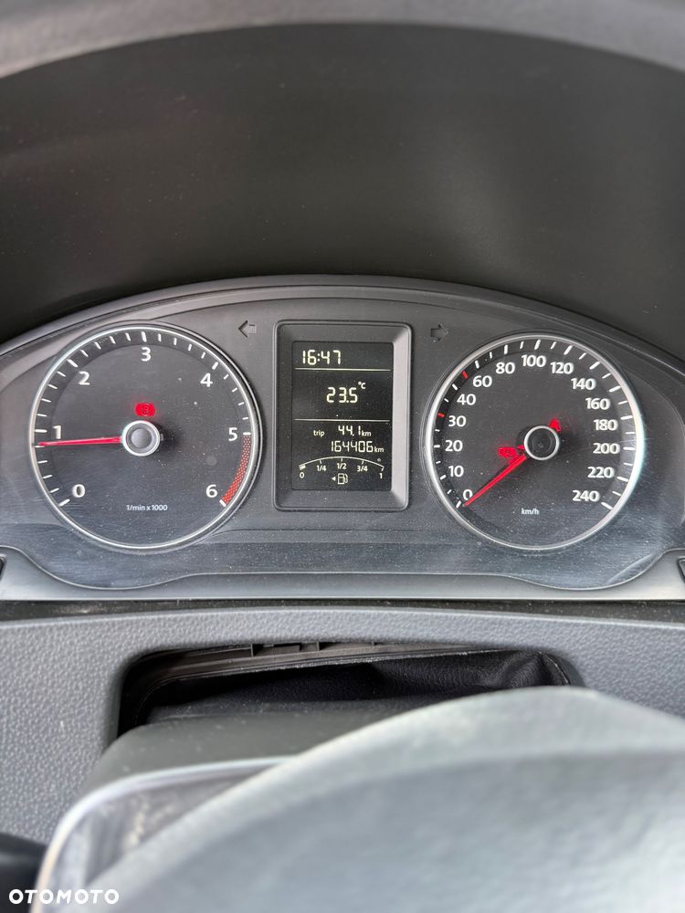 Volkswagen Transporter - 17