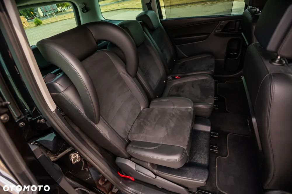 Volkswagen Sharan 2.0 TDI 4Mot Highline DSG - 19