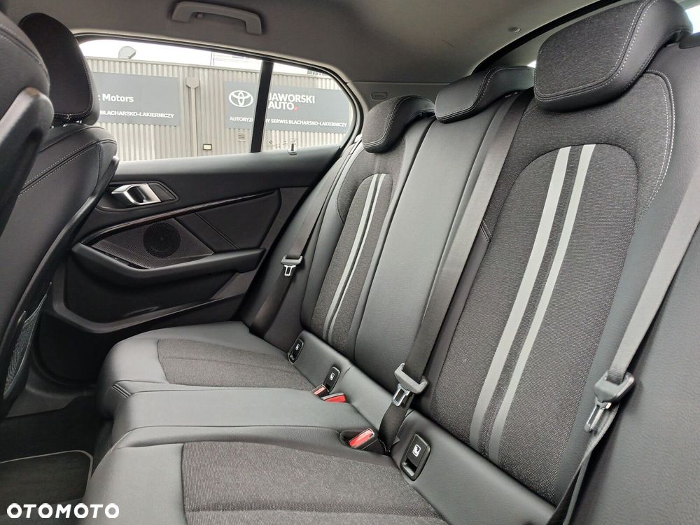 BMW Seria 1 120i Sport Line sport - 20