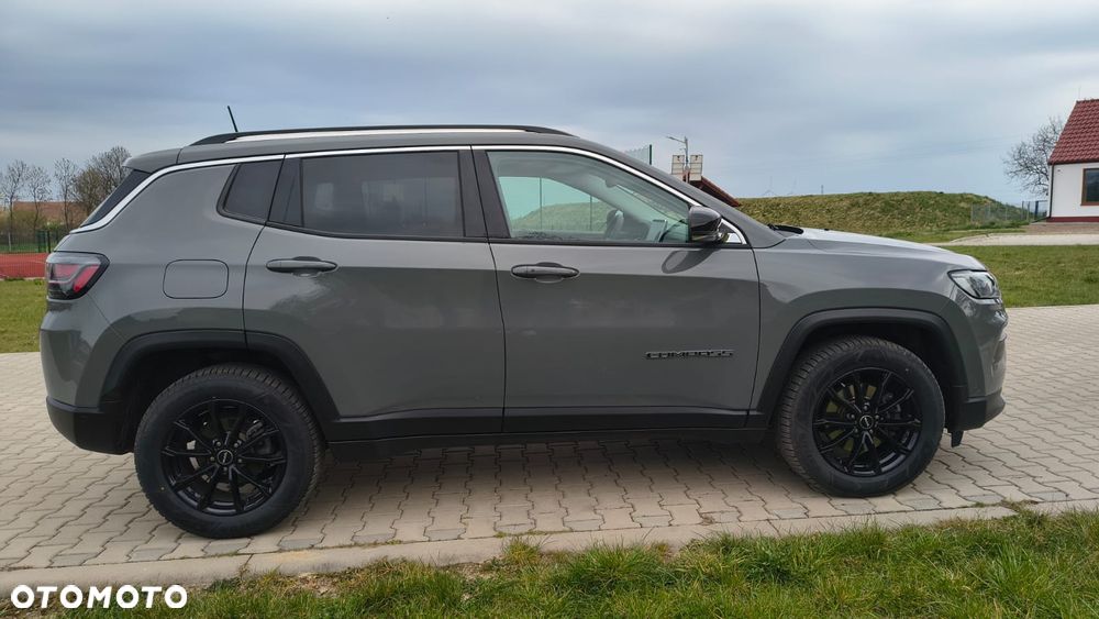 Jeep Compass - 3