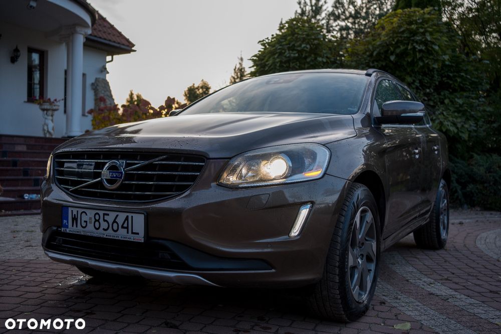 Volvo XC 60 D4 Geartronic Summum - 2