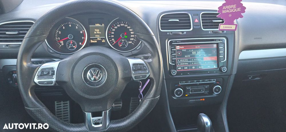 Volkswagen Golf - 12