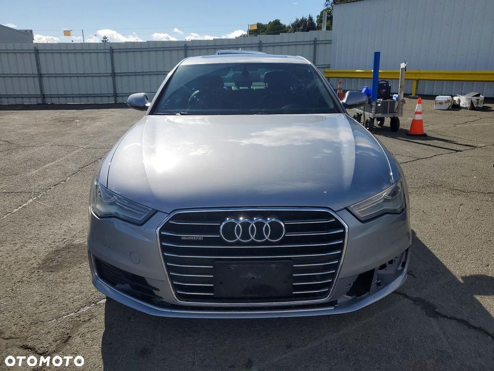 Audi A6 Avant - 1