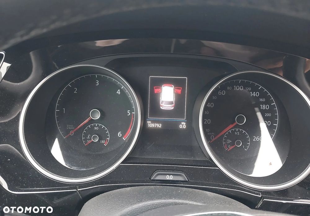 Volkswagen Touran 2.0 TDI SCR (BlueMotion Technology) Highline - 8