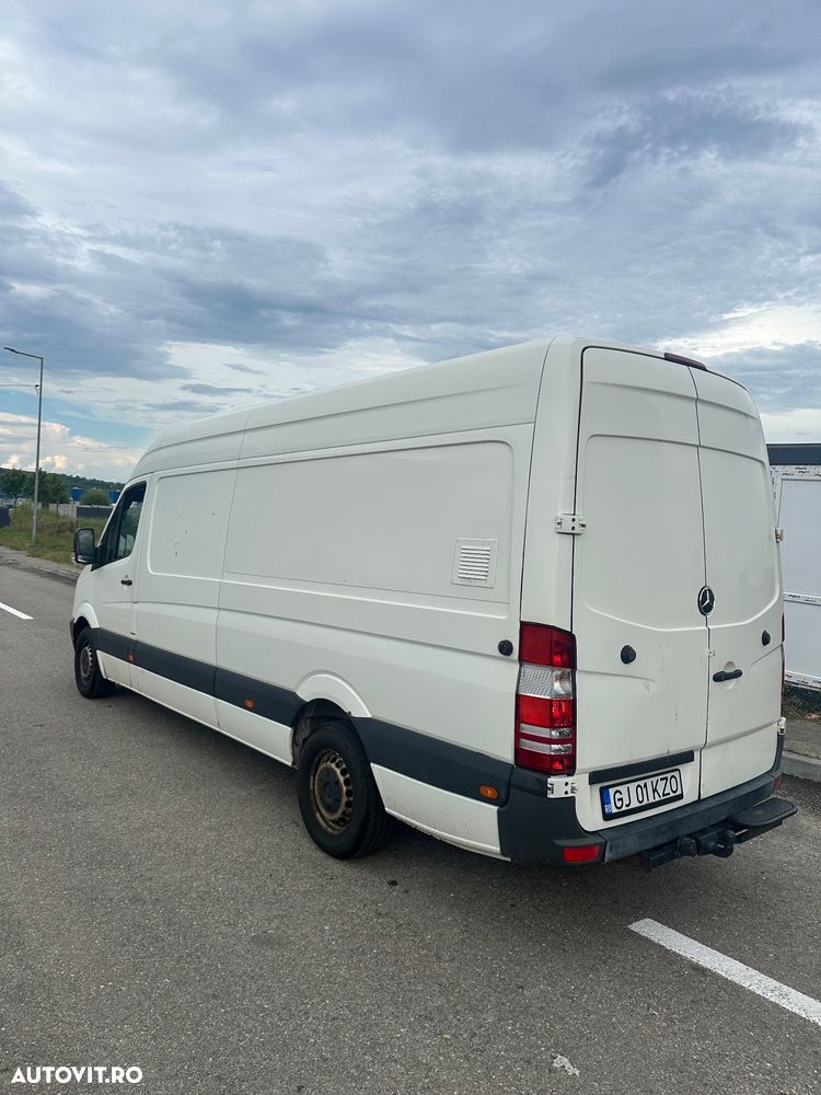 Mercedes-Benz Sprinter - 6
