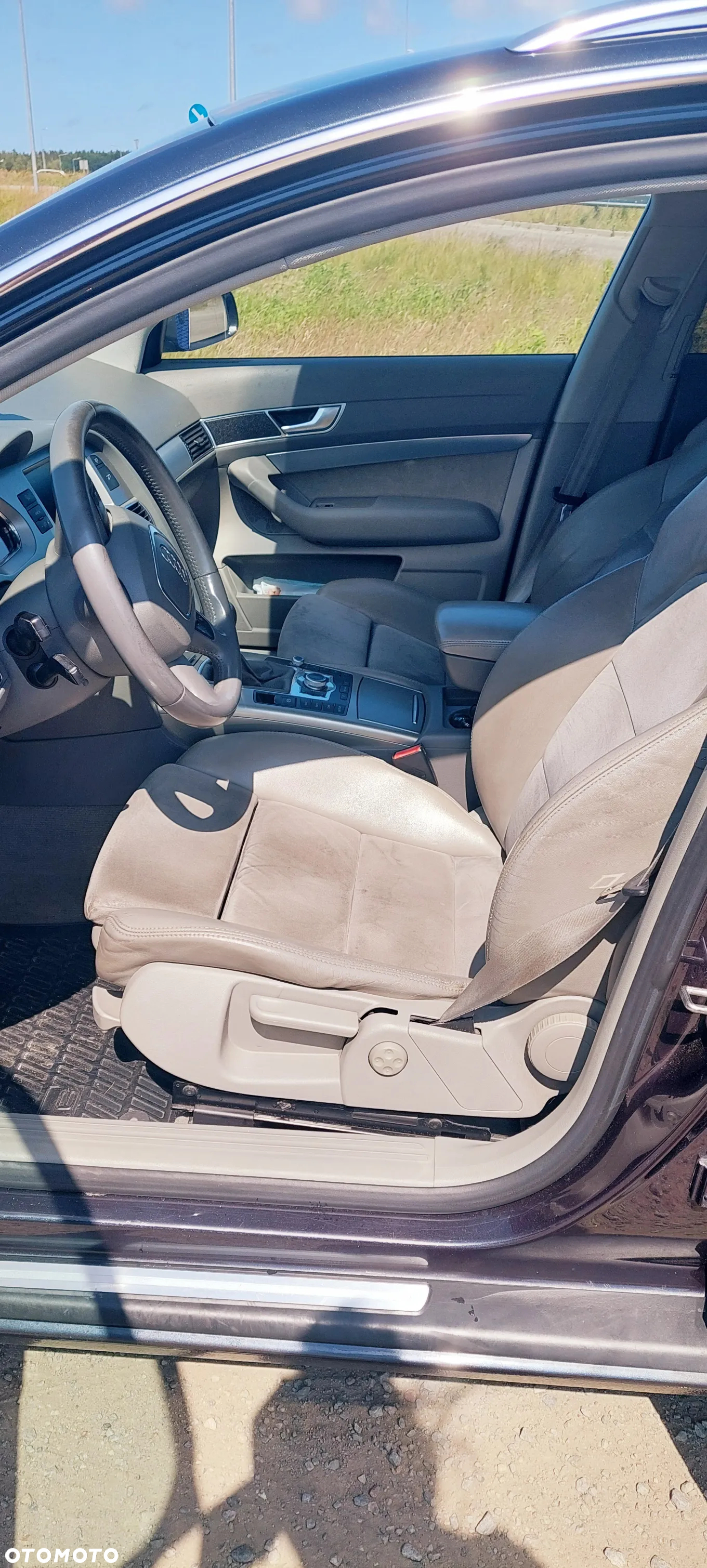 Audi A6 2.4 - 8