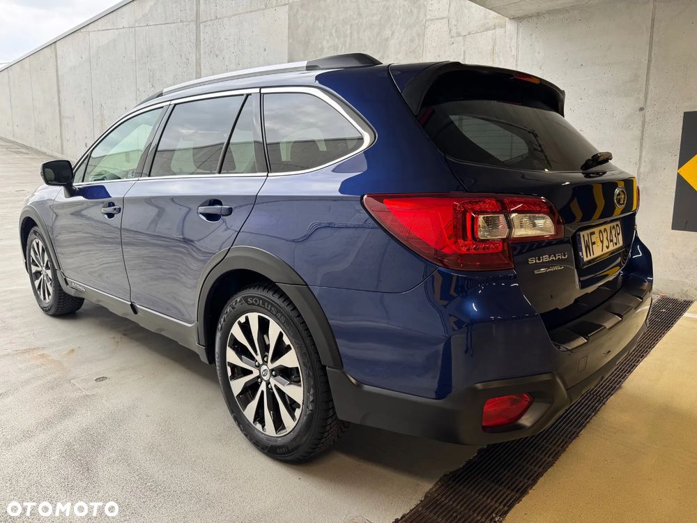 Subaru Outback 2.5i Exclusive - 6