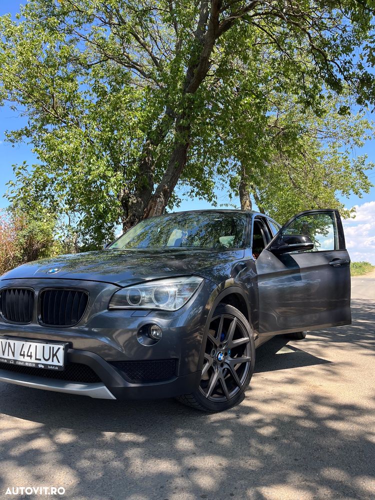 BMW X1 sDrive18d Sport Line - 1