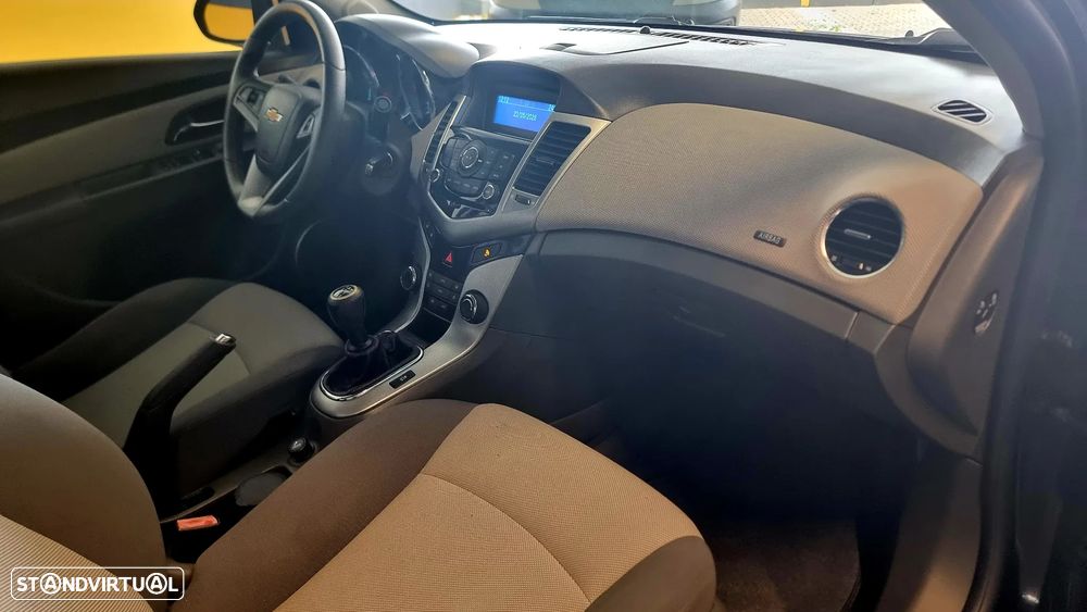 Chevrolet Cruze 2.0 VCDi LT - 5