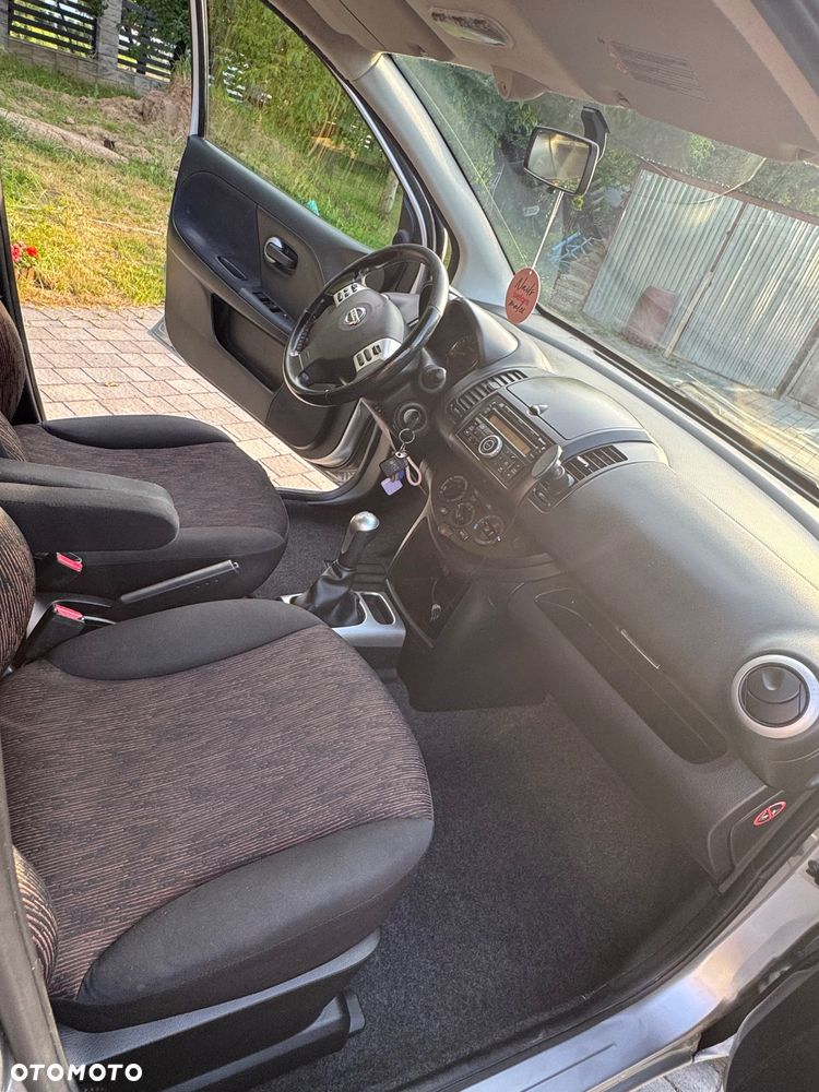 Nissan Note 1.4 Acenta EU5 - 6