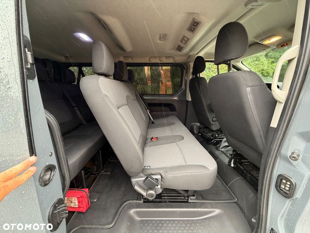 Renault Trafic 2.0 dCi EDC - 17