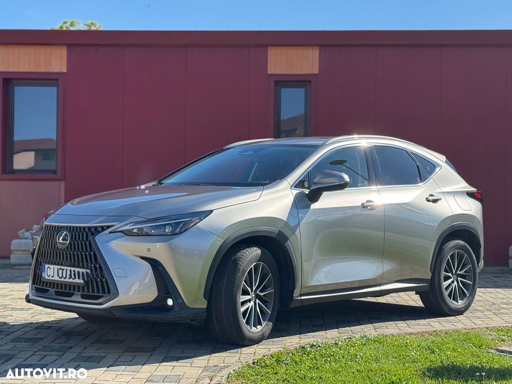 Lexus Seria NX 450h+ AWD CVT PHEV Executive - 23