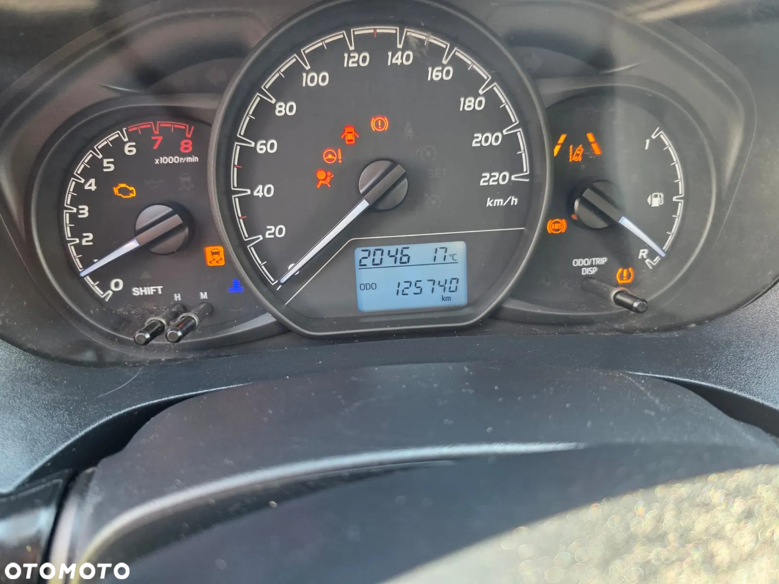 Toyota Yaris 1.0 Active - 11