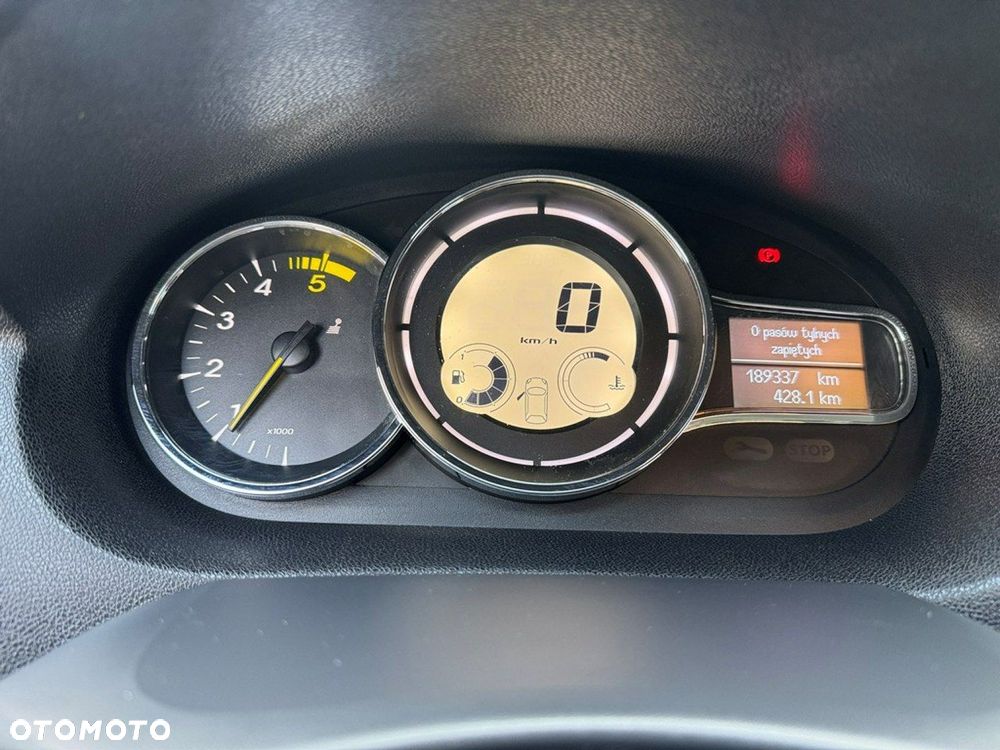 Renault Megane - 12