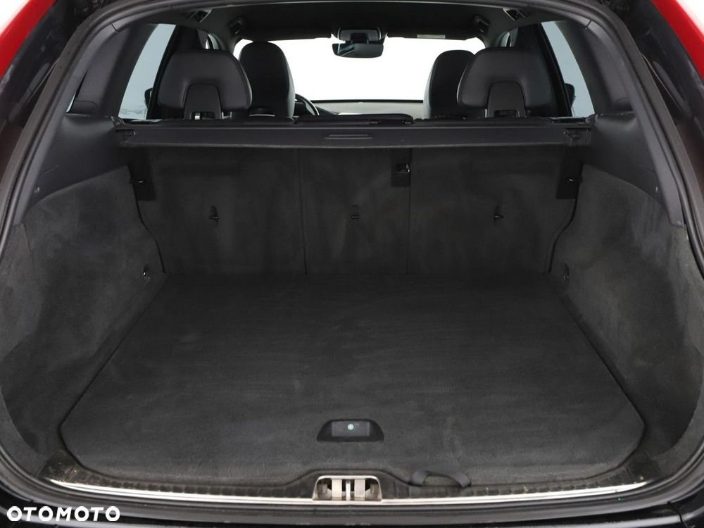 Volvo XC 60 - 21