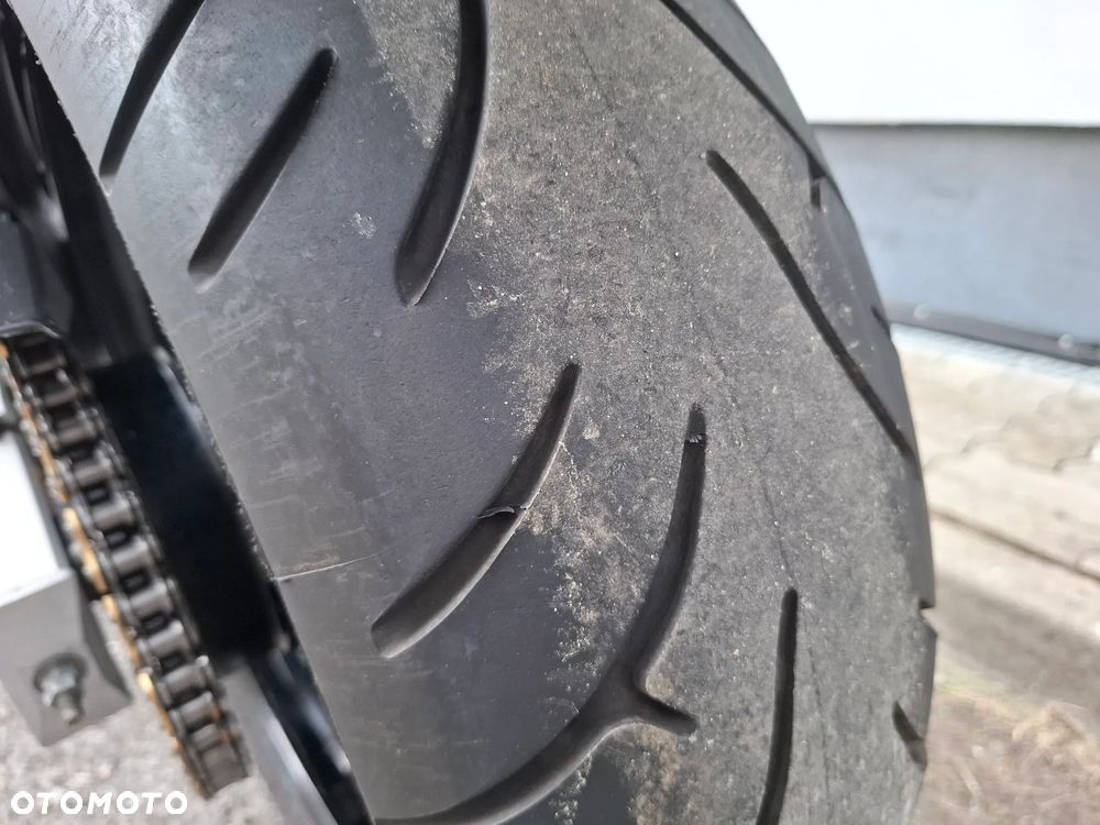 Yamaha FZ6 - 30
