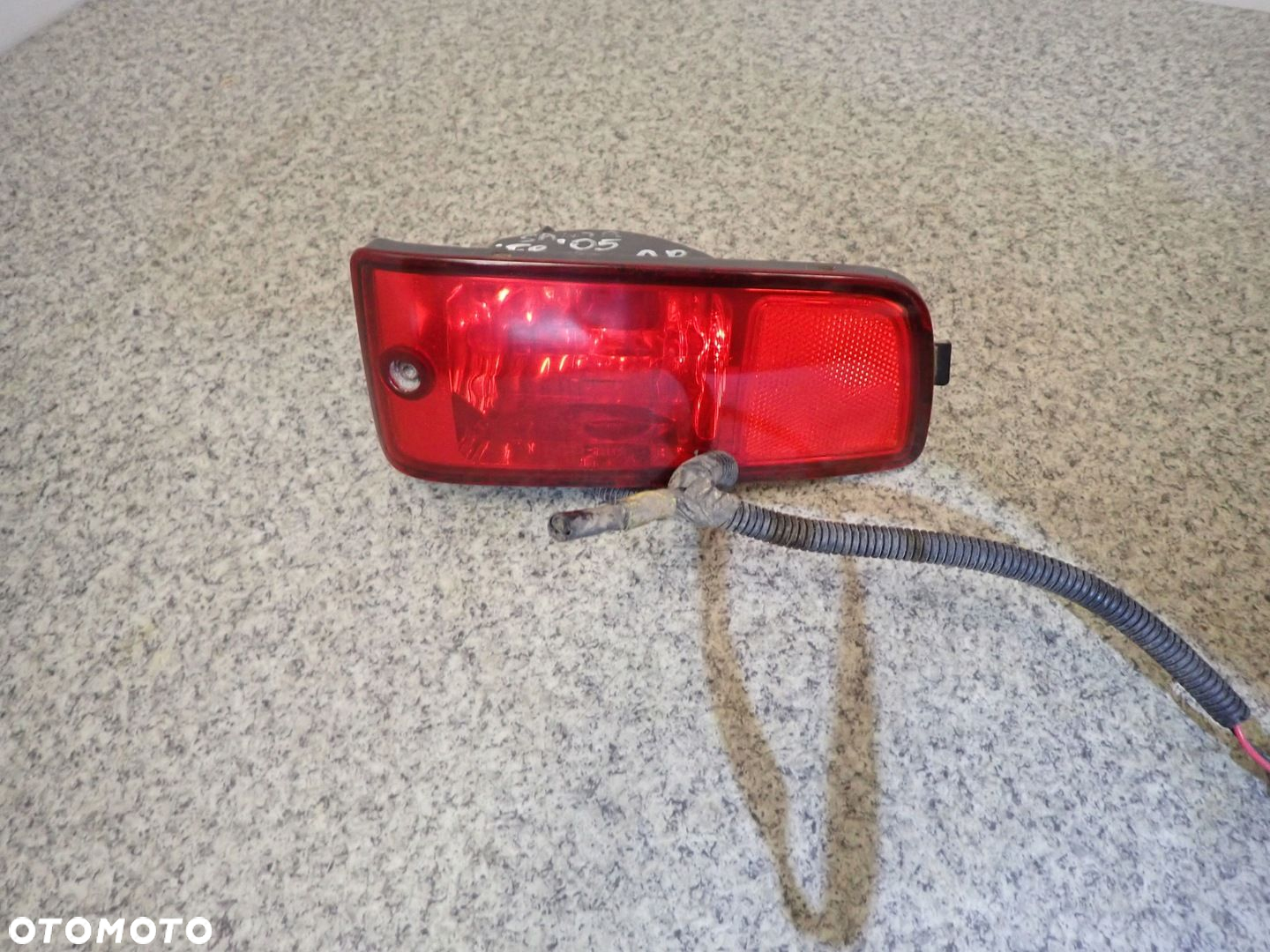 HYUNDAI SANTA FE LAMPKA PRZECIWGIELNA TYŁ PRAWA - 2