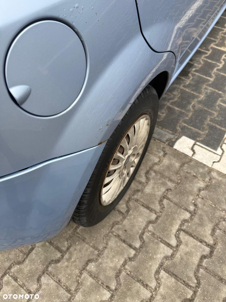 Fiat Grande Punto - 7