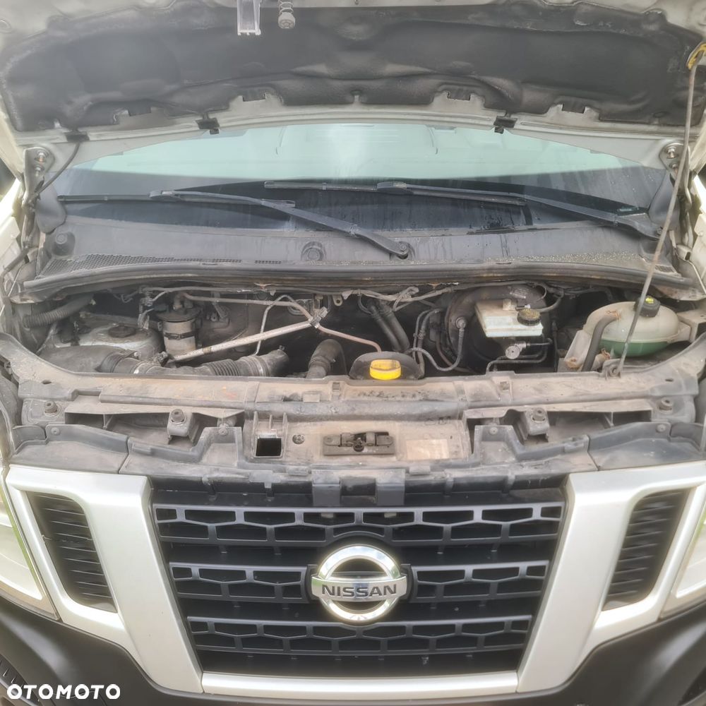 Nissan NV400 - 9