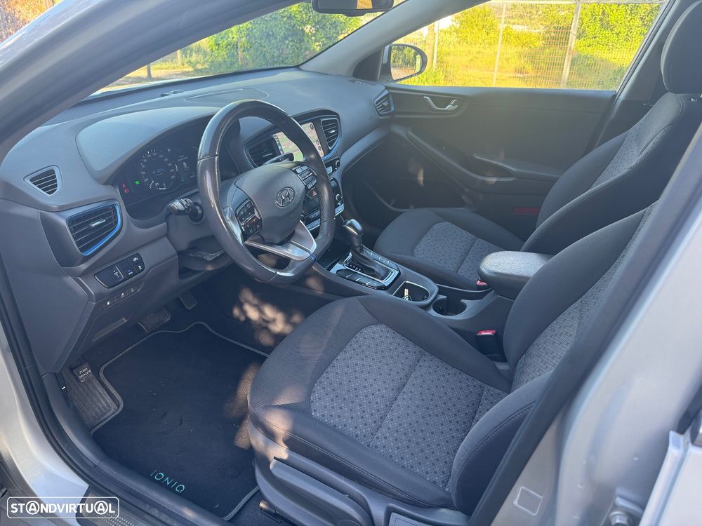 Hyundai Ioniq 1.6 GDI PHEV Tech - 7