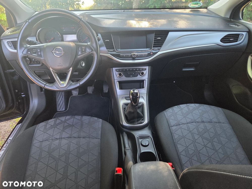 Opel Astra 1.0 Turbo Start/Stop 120 Jahre - 13