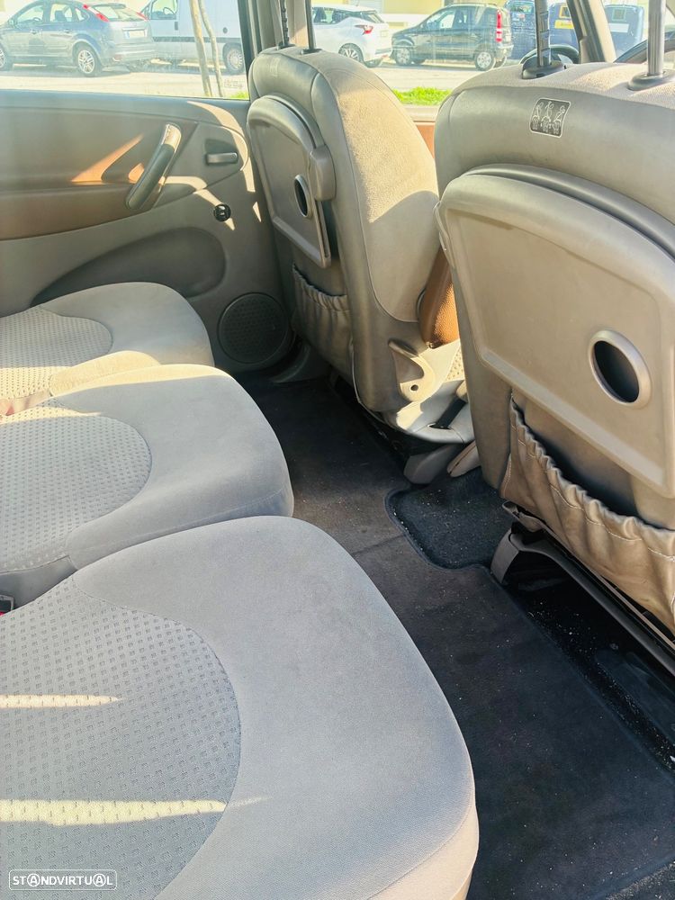 Citroën Xsara Picasso - 10