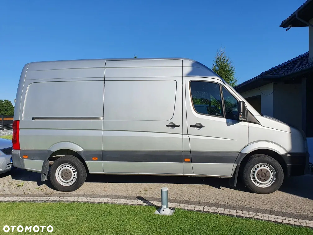 Volkswagen CRAFTER  2,5 TDI - 9